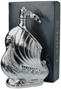 Larsen Invincible Silver Sculpture (Keramika) 40% 0,7L